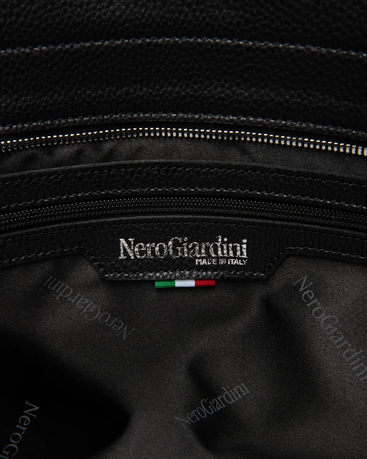 NeroGiardini Geanta Tote Dama Material Tehnic Eleganta