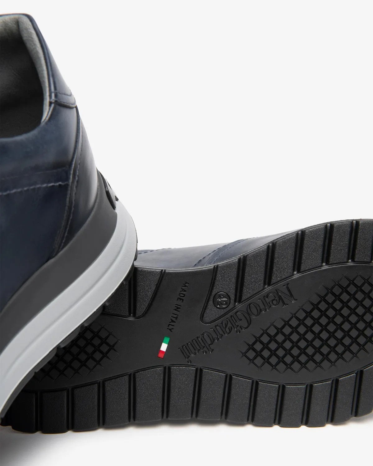 NeroGiardini sneakers piele barbati cu siret