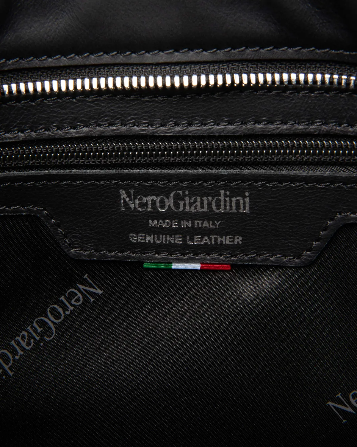 NeroGiardini Hobo geanta dama piele marime unica