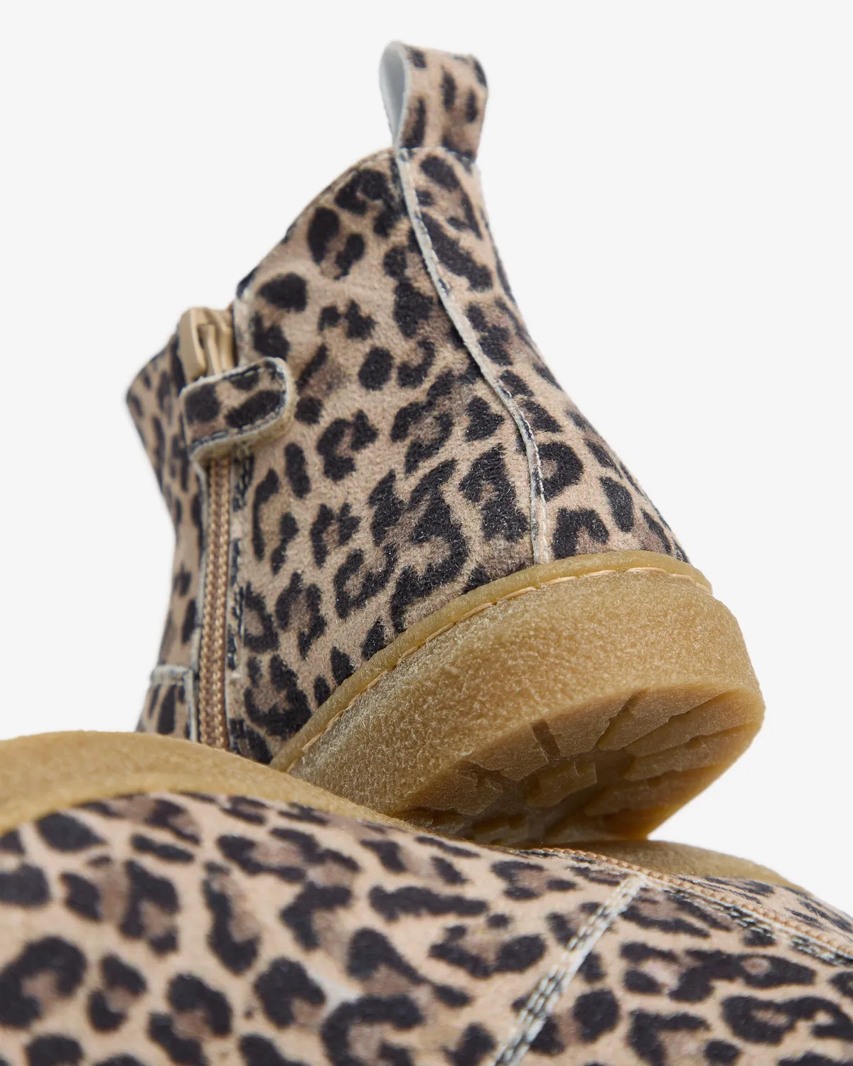 NeroGiardini botine fete material textil 25-30