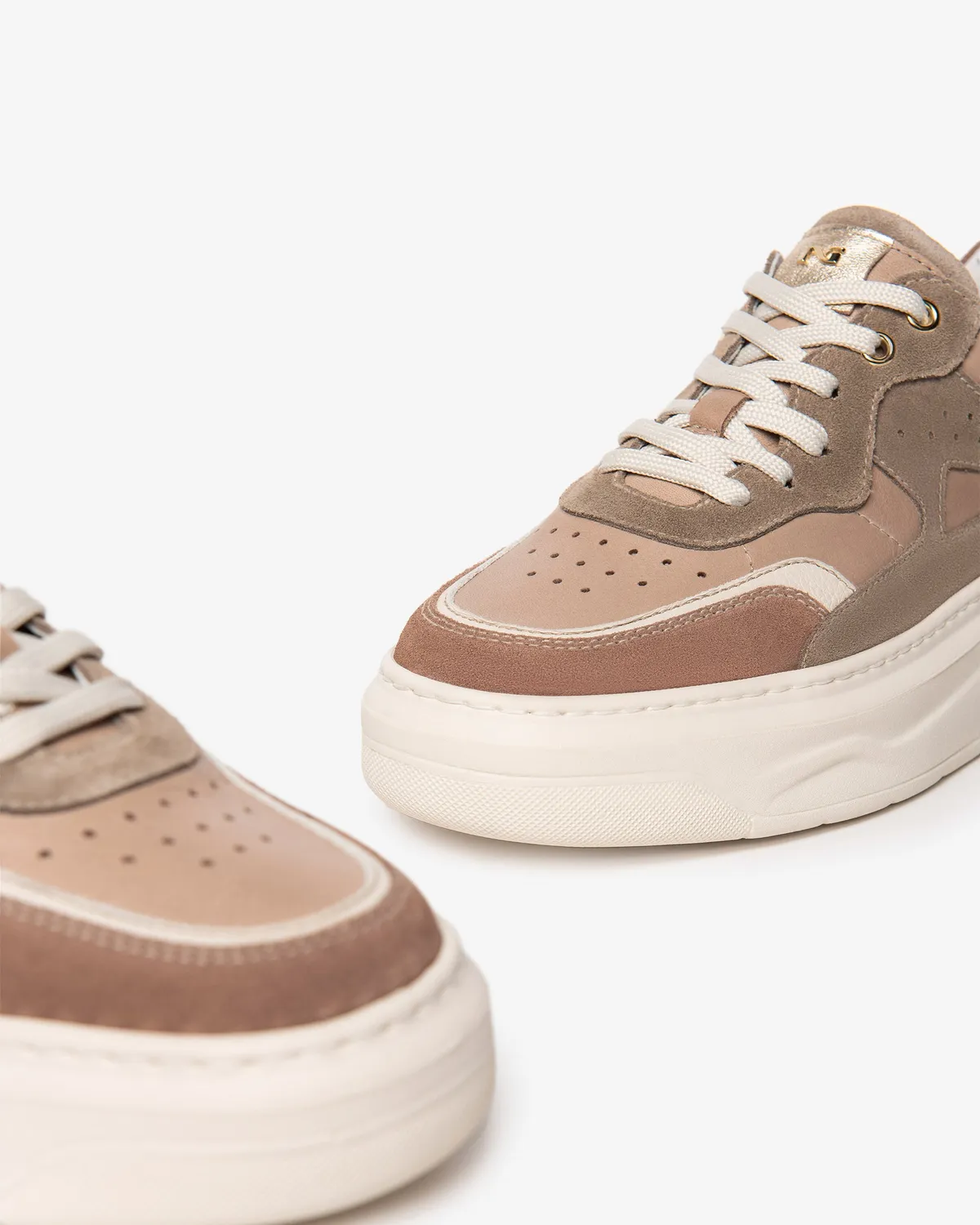 NeroGiardini sneakers piele damă piele întoarsă