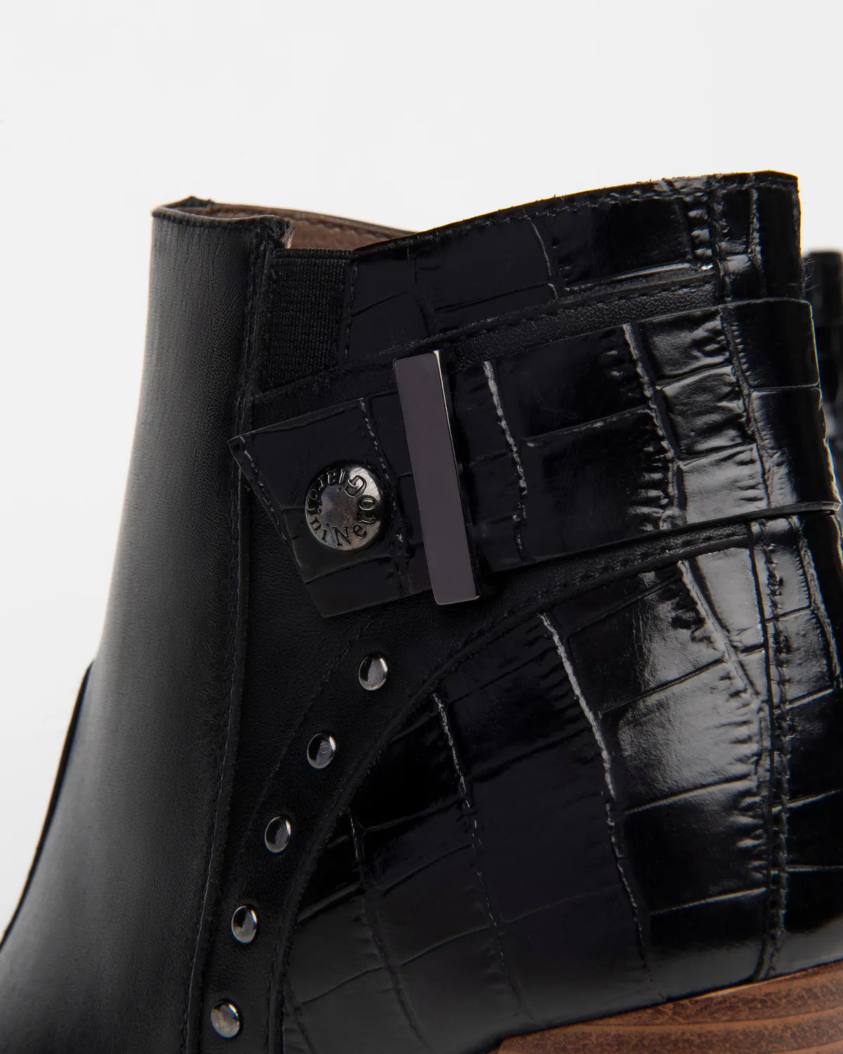 Botine NeroGiardini piele imprimeu croco toc 9,5 cm