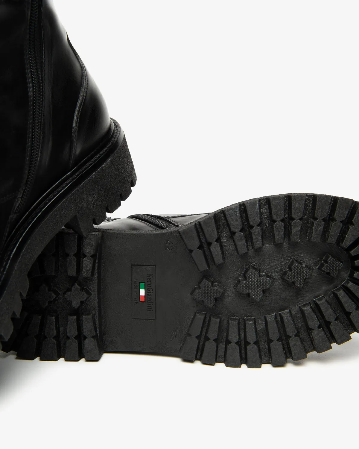 NeroGiardini ghete barbati piele naturala iarna