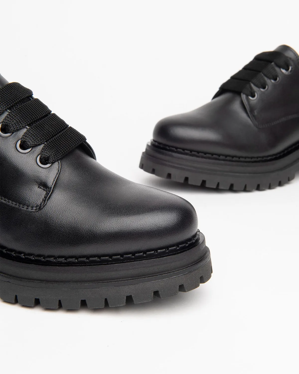 NeroGiardini pantofi piele dama cu siret Oxford