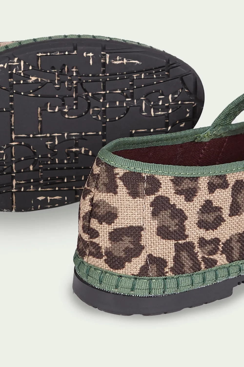 Flagelus Pierre Leopard Green pantofi in animal print