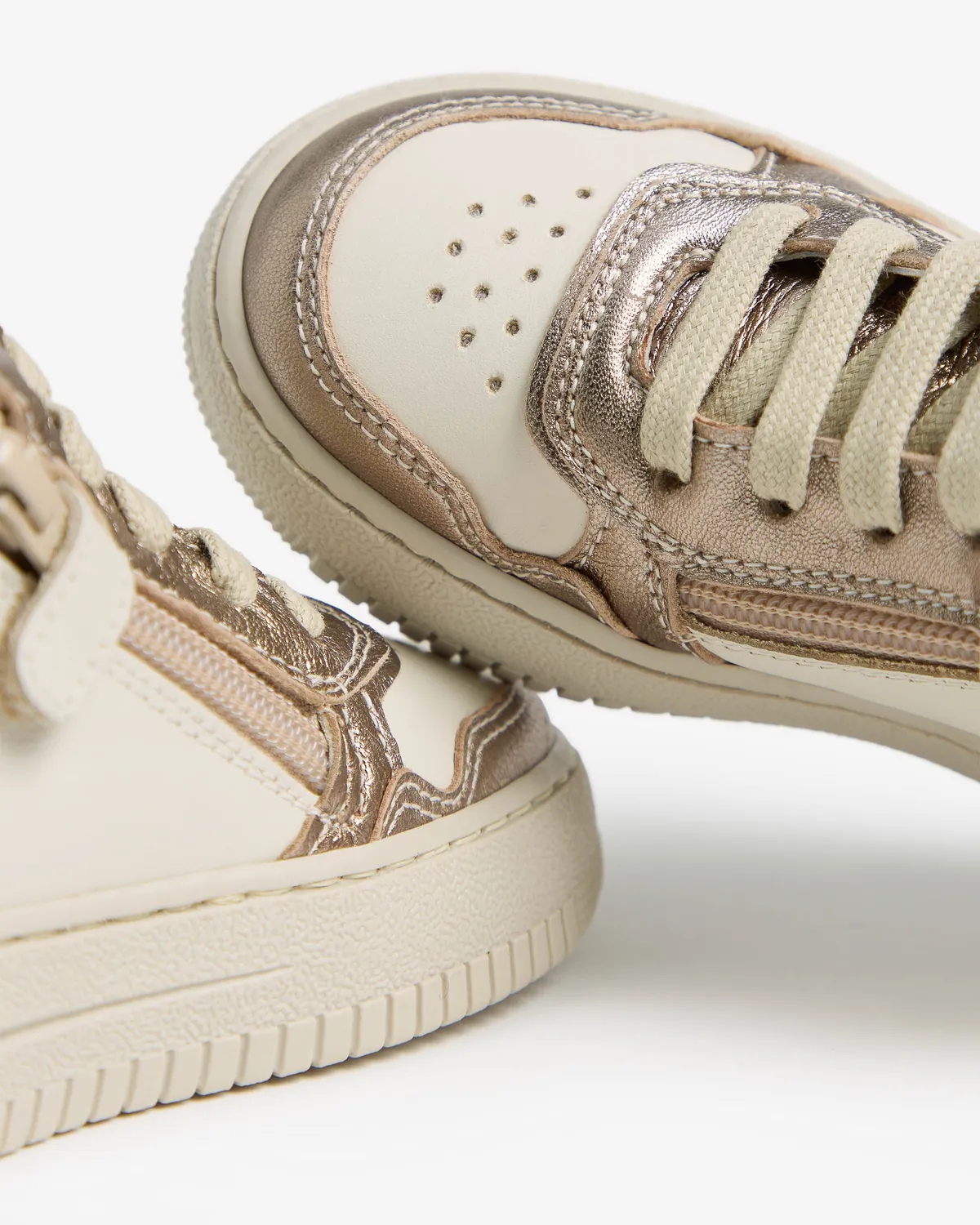 NeroGiardini sneakers fete piele talpa ultrausoara