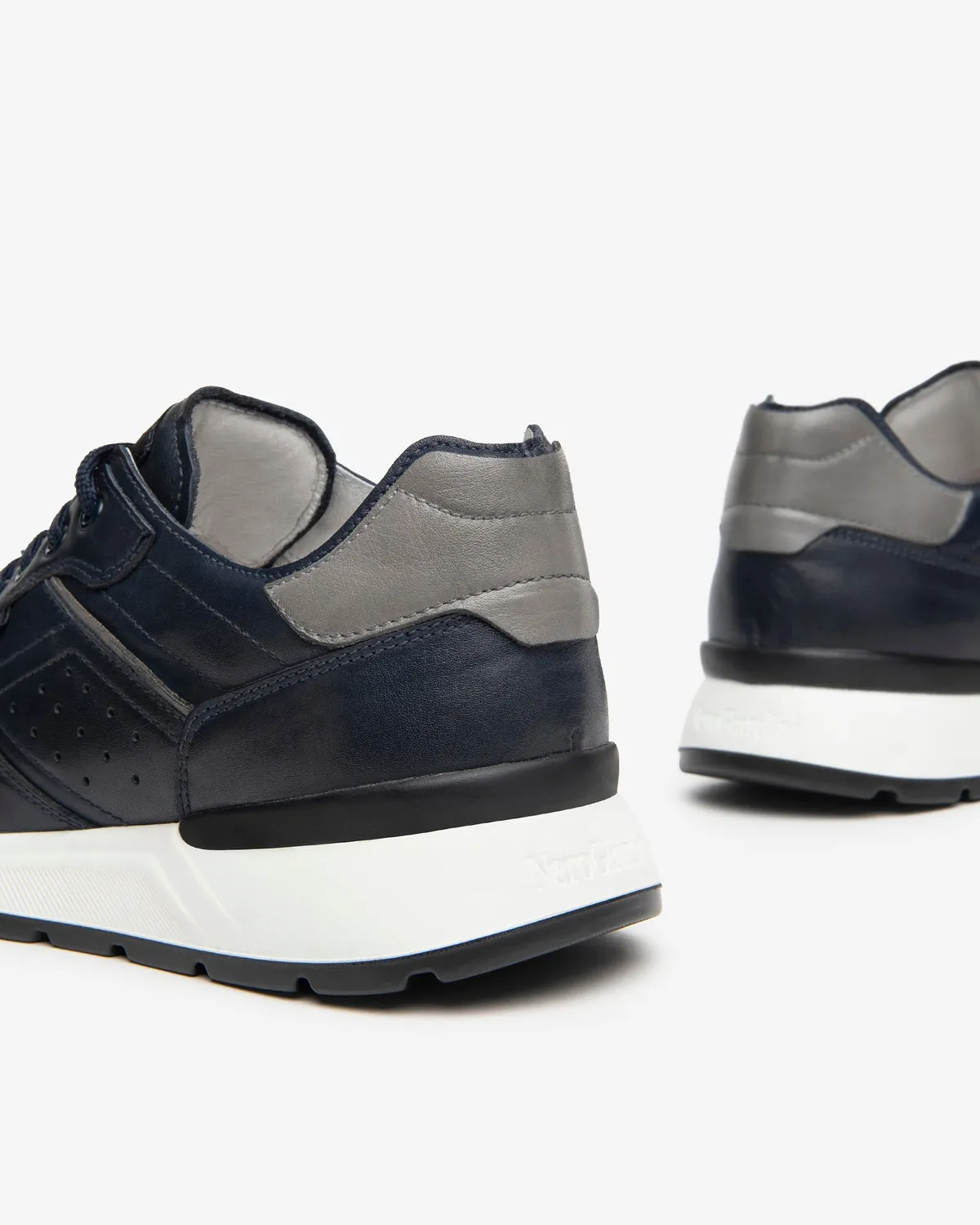 NeroGiardini sneakers piele barbati marimi 39-46