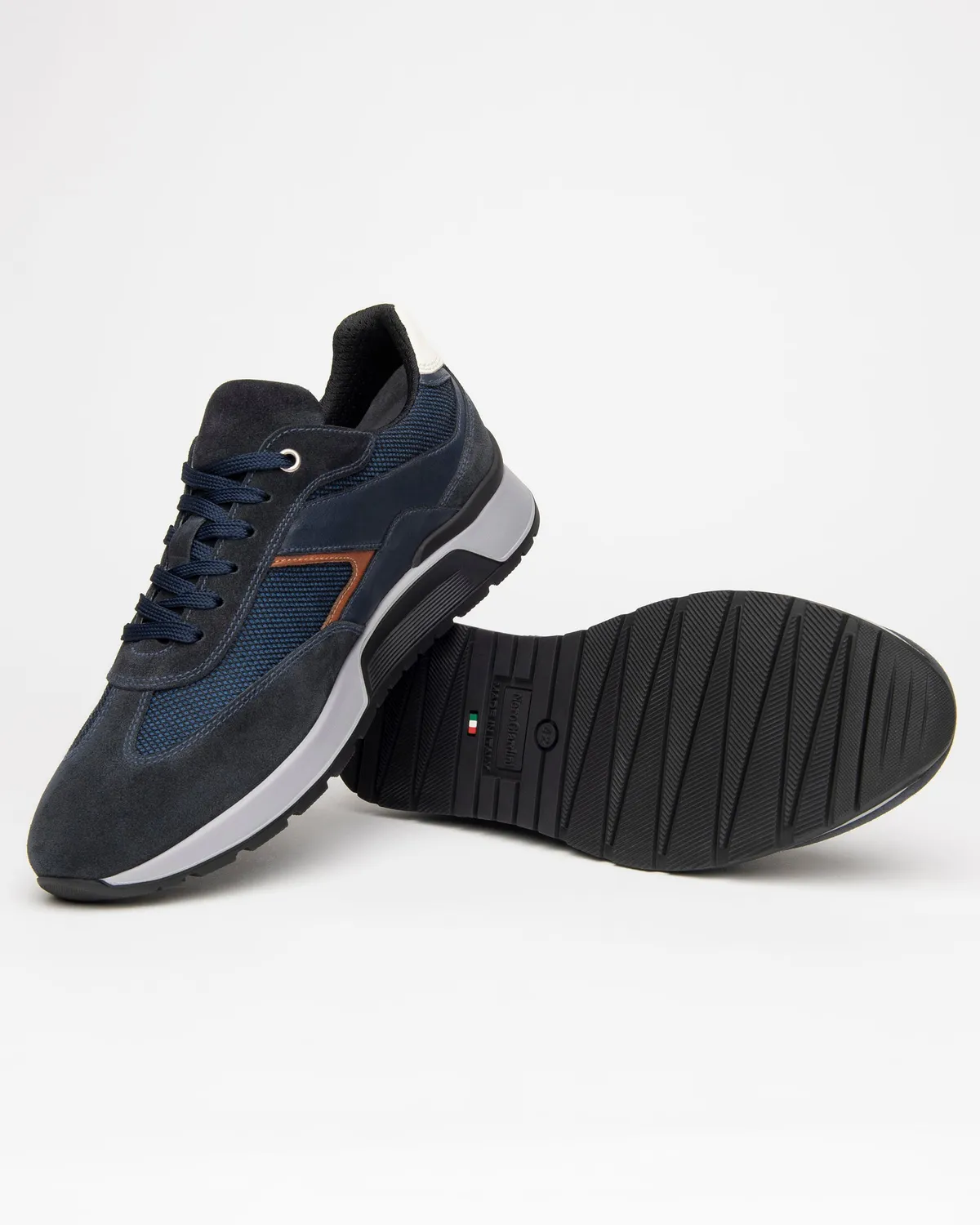 NeroGiardini Sneakers barbati piele intoarsa talpa 3cm