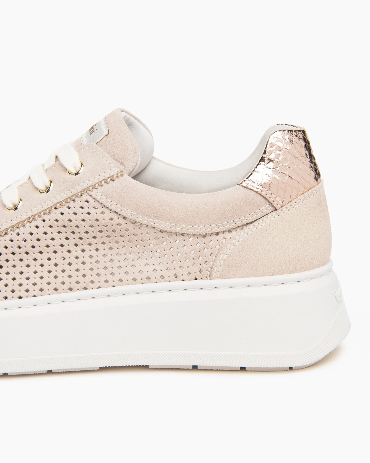 Sneakers damă NeroGiardini piele întoarsă și textil vară