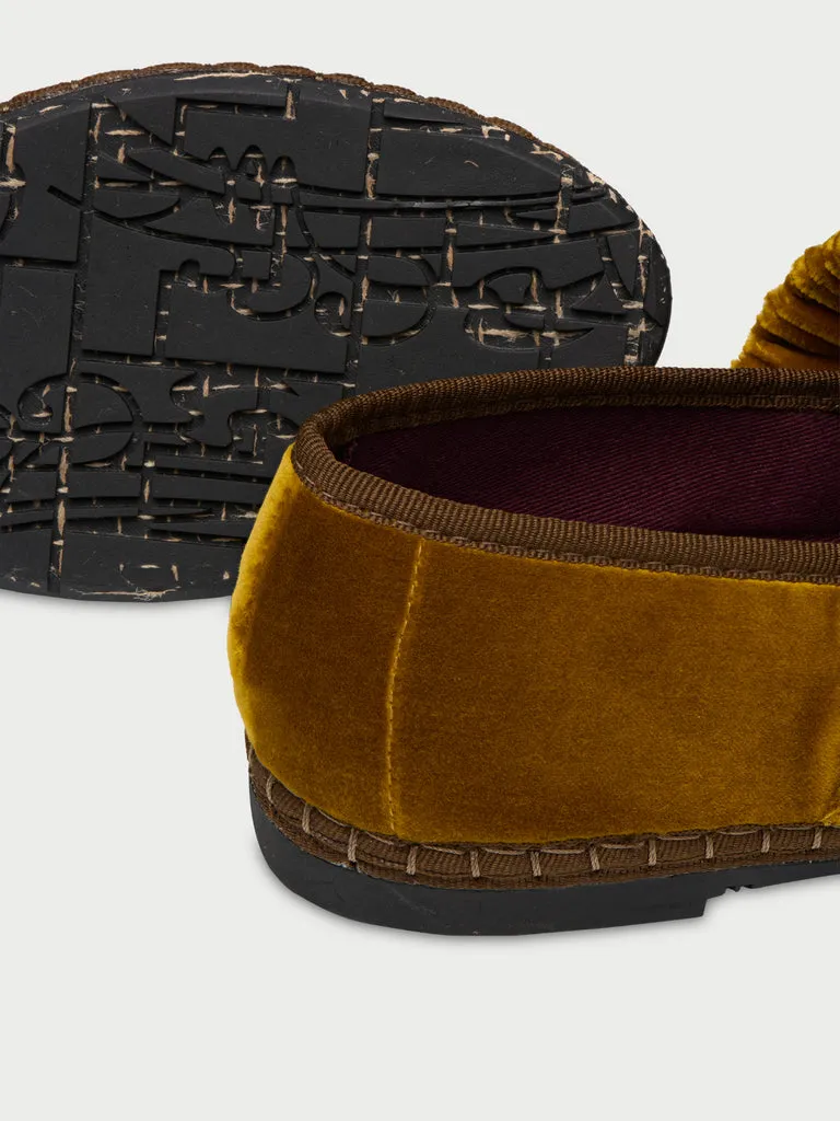 Flagelus Mafalda Ochre pantofi ocru catifea