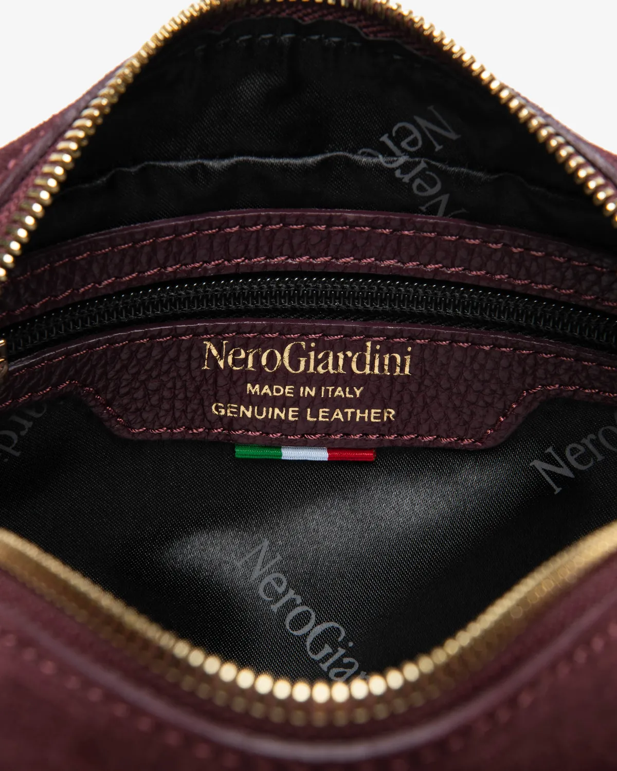 Geanta crossbody NeroGiardini piele intoarsa dama