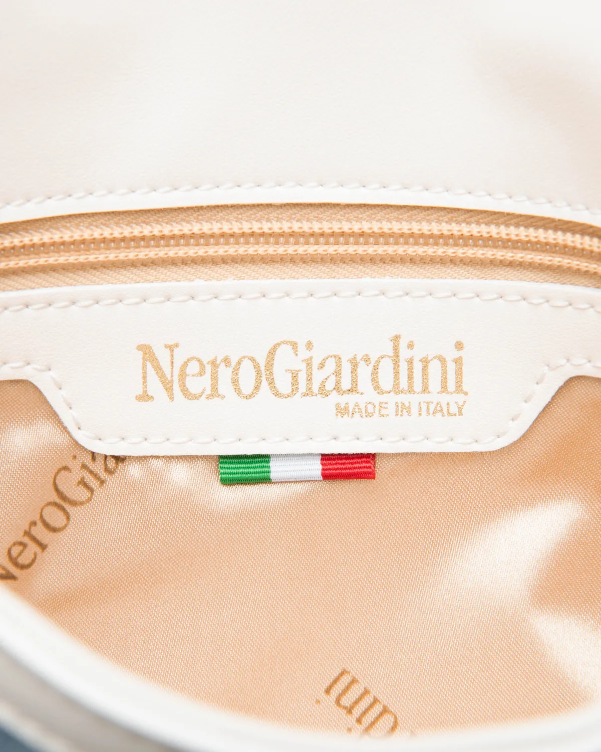 NeroGiardini Plic dama material tehnic elegant