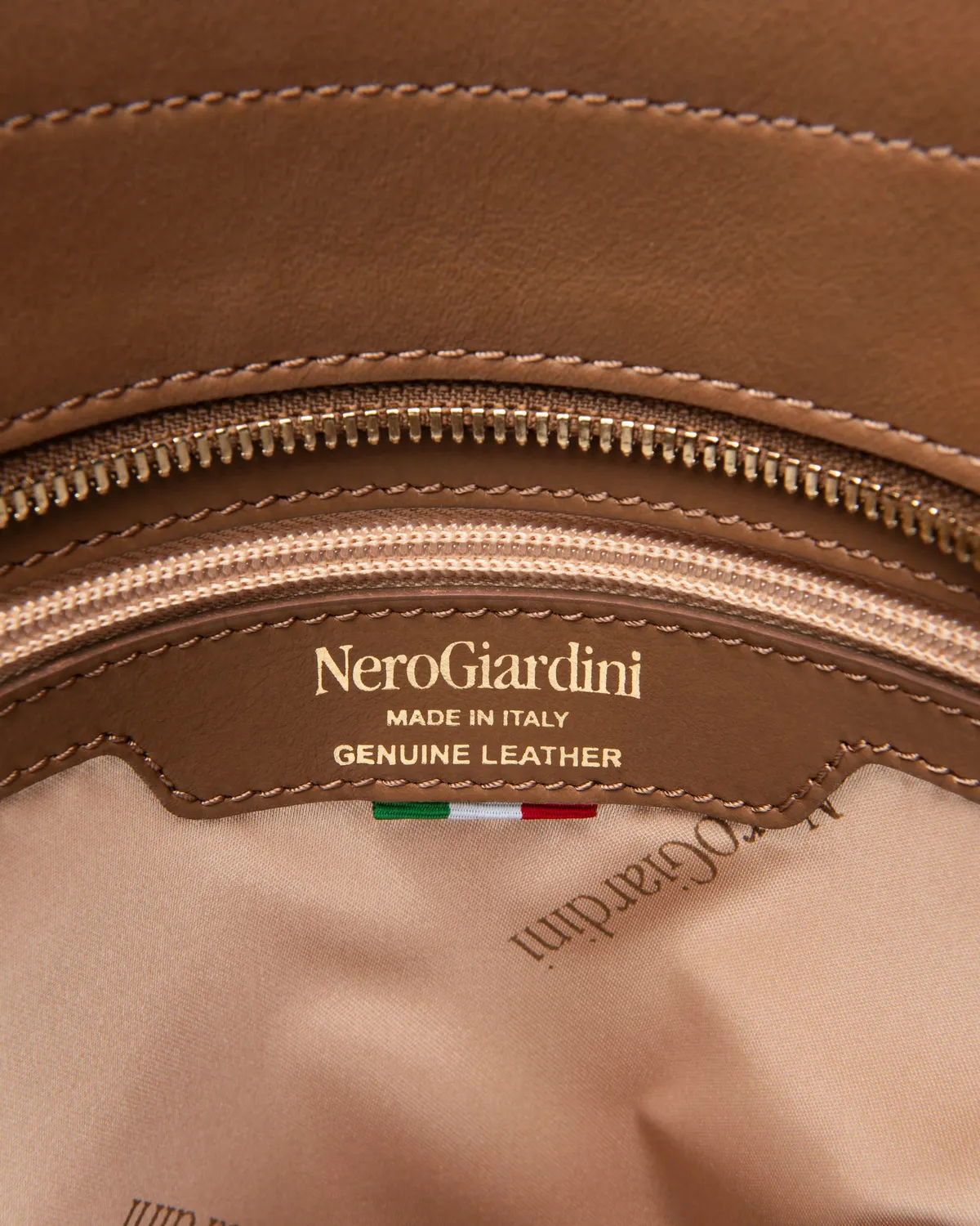 NeroGiardini geanta tote dama piele eleganta
