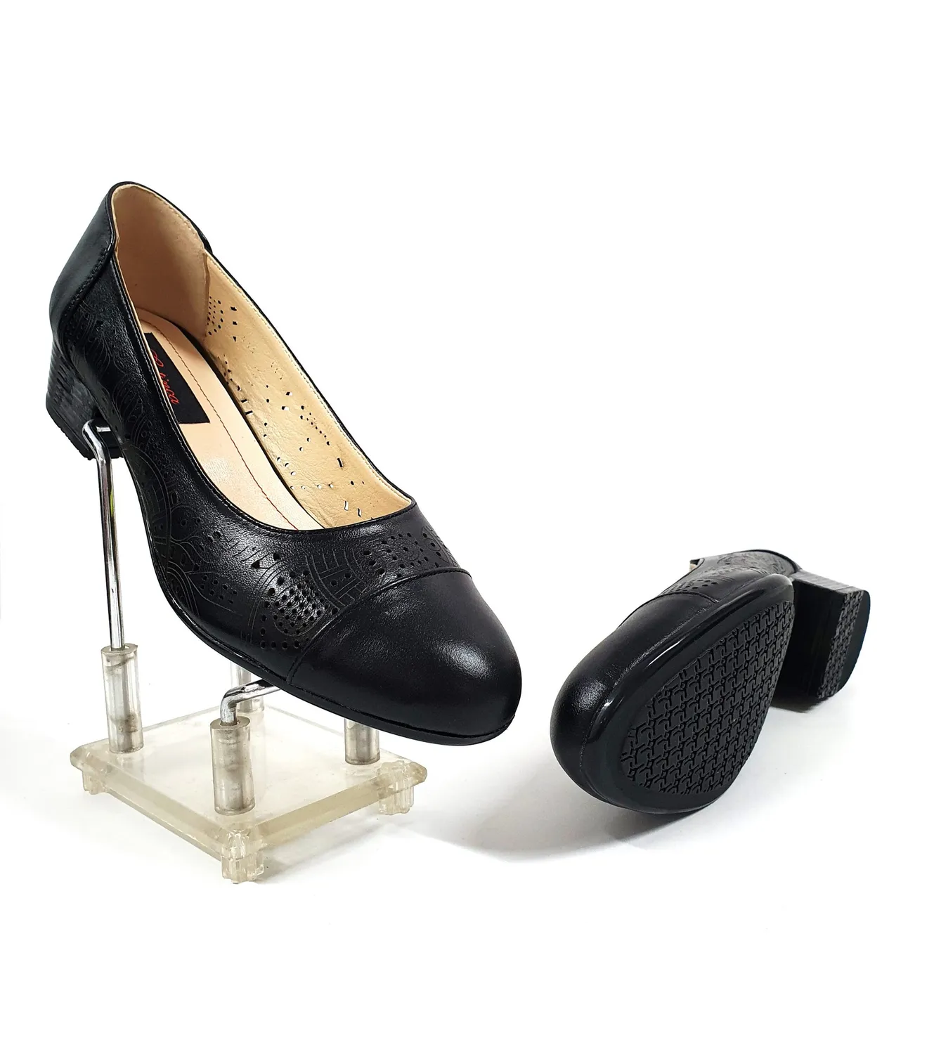 Catinca Shoes T11 N pantofi dama perforati negri