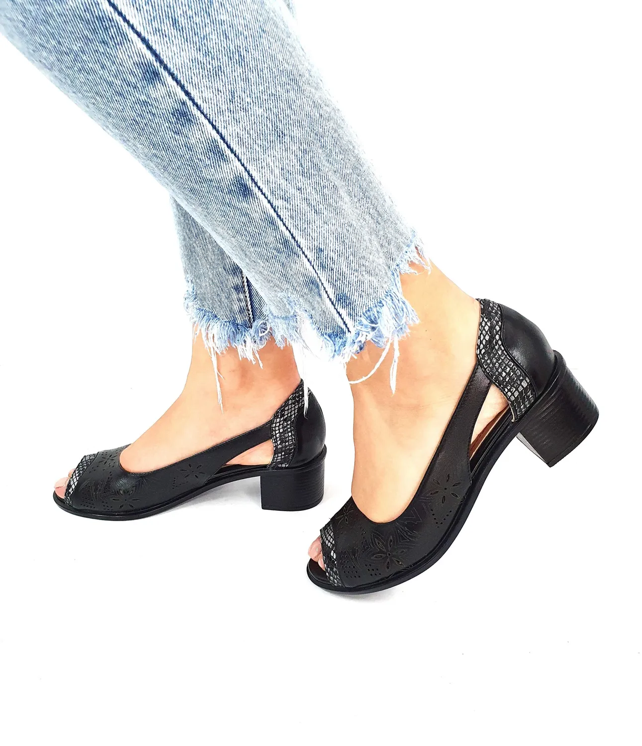 Catinca Shoes T1 NS sandale dama piele naturala negre sarpe