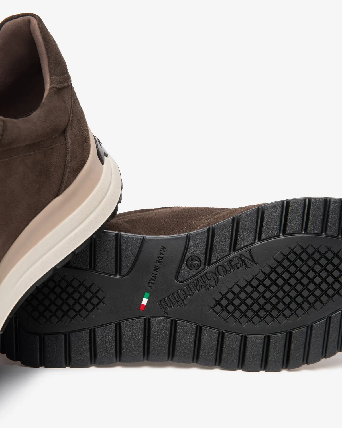 NeroGiardini sneakers barbati piele intoarsa