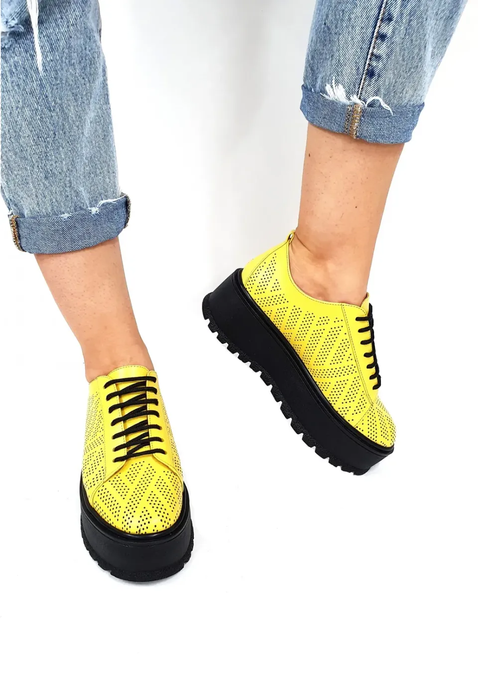 Catinca Shoes XP3 G pantofi dama galben perforati