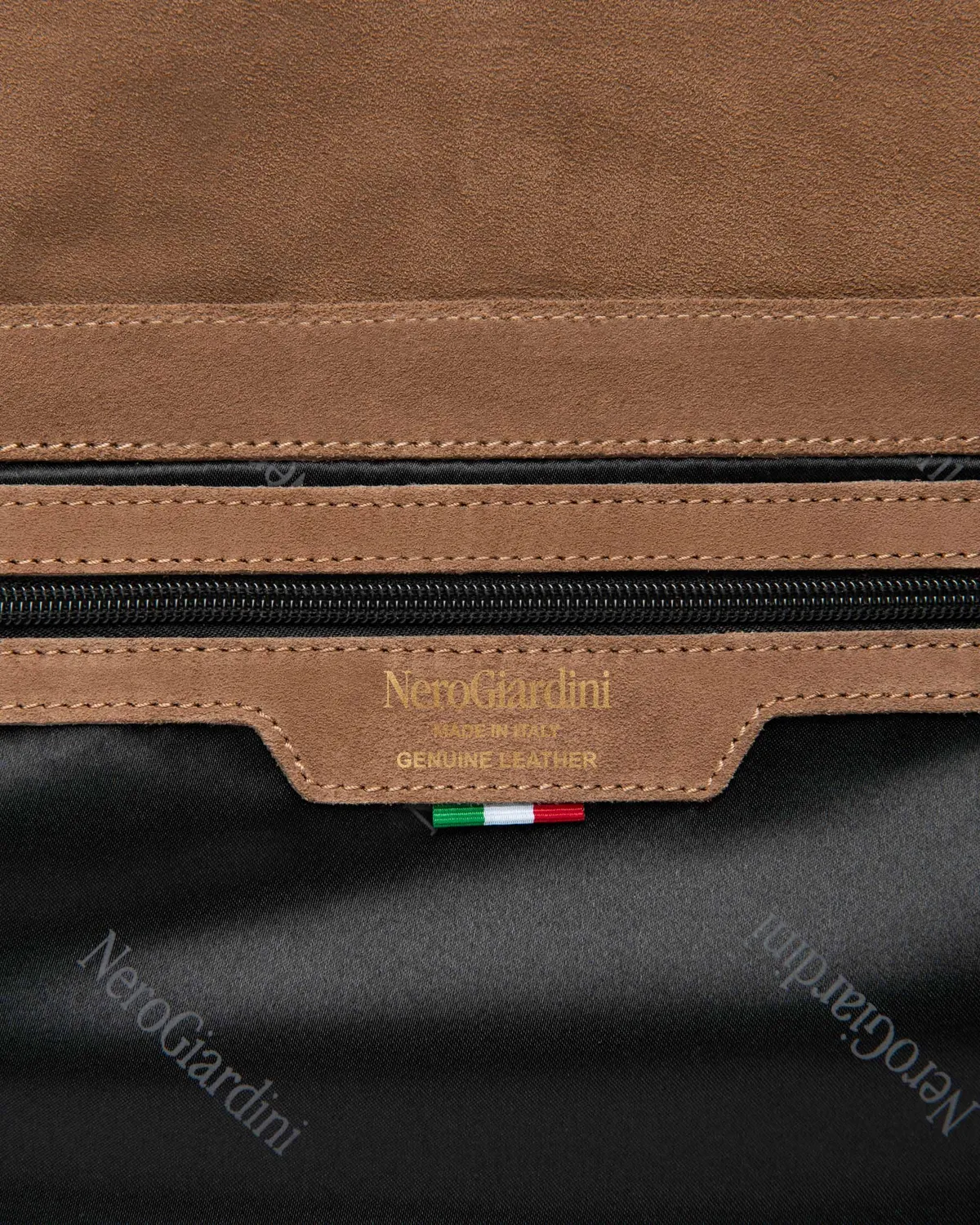 NeroGiardini geantă crossbody damă piele de iarnă