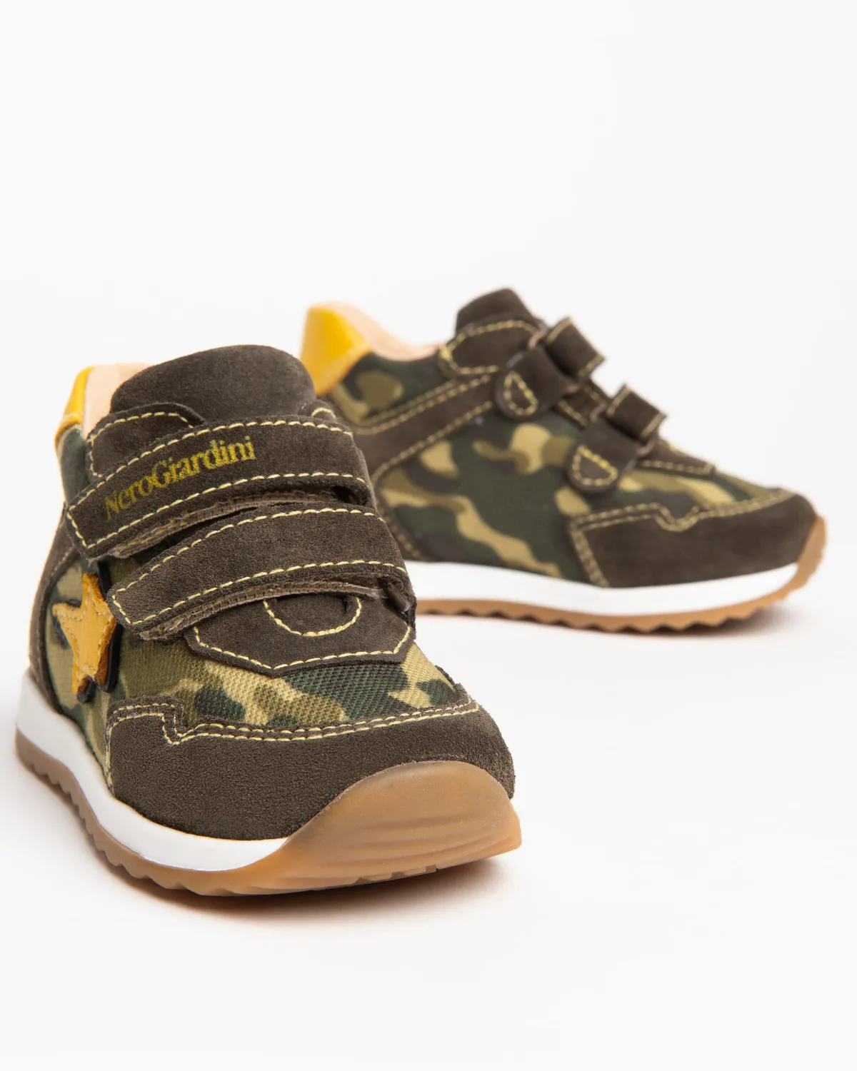 NeroGiardini adidași bebeluși piele întoarsă cu velcro