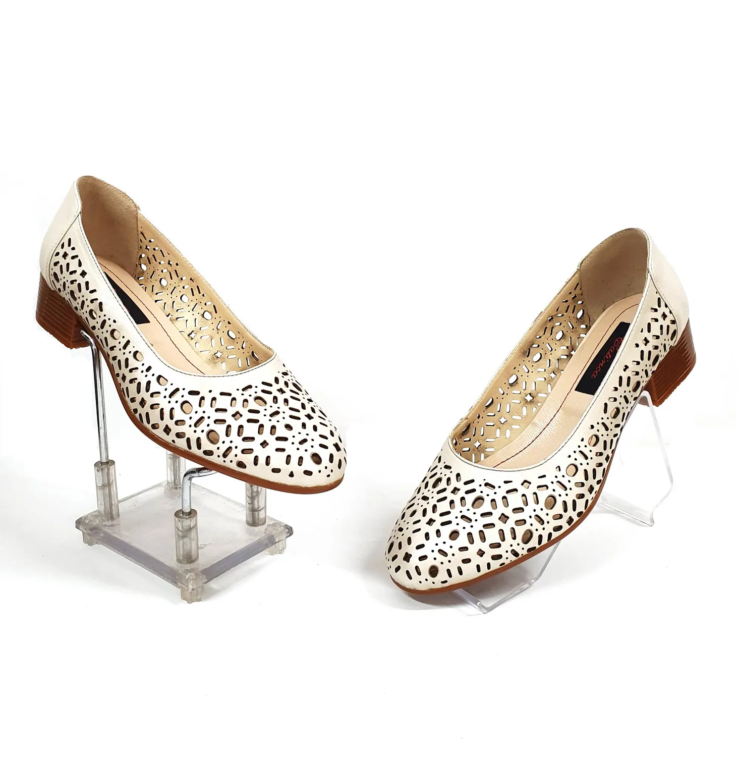 Catinca Shoes T10 BJ pantofi dama piele bej perforati