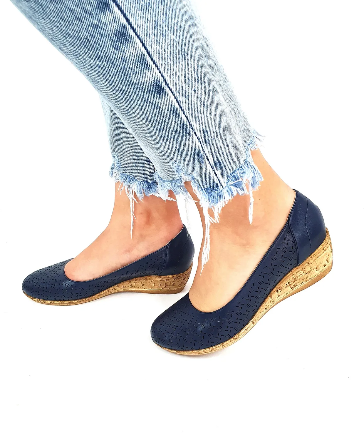 Catinca Shoes T15 BL pantofi dama piele bleumarin perforati