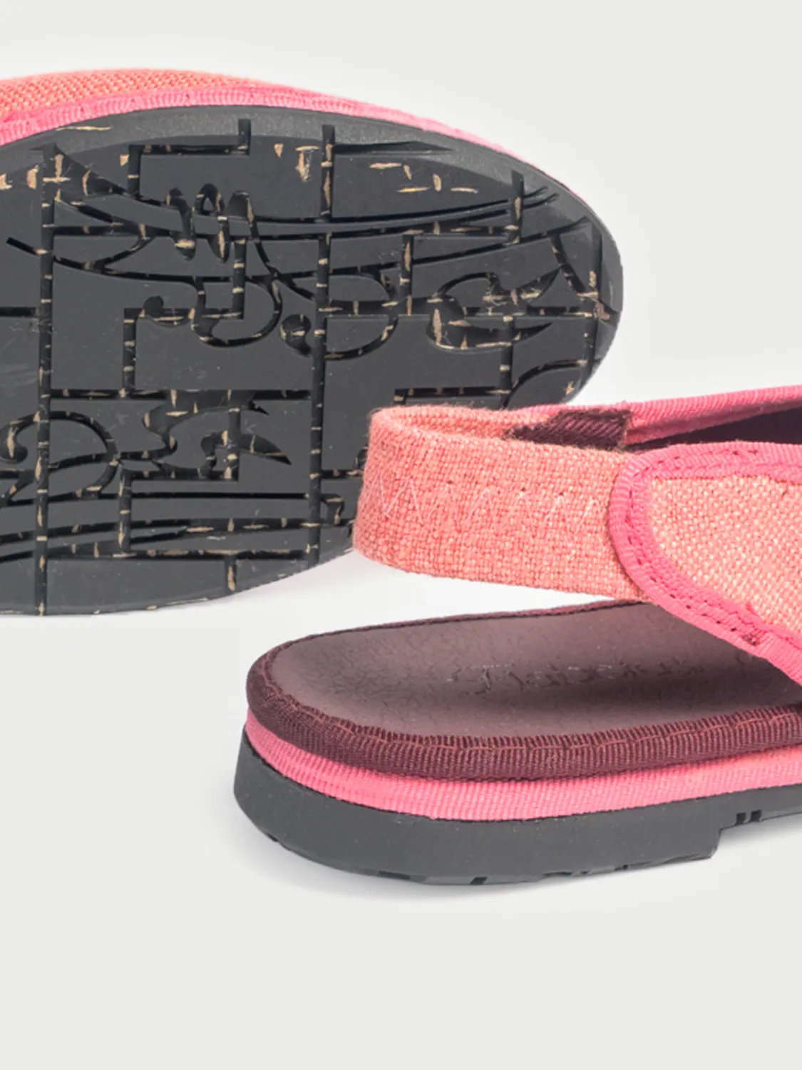 Flagelus Narnia Pink papuci in roz deschis