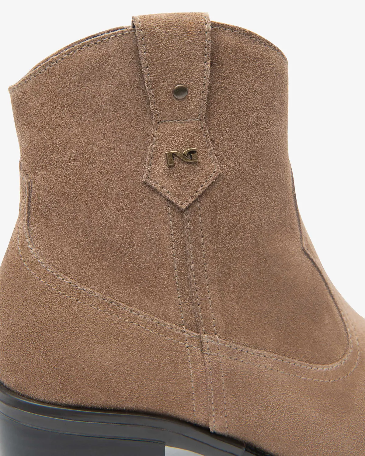NeroGiardini botine dama piele intoarsa toc western