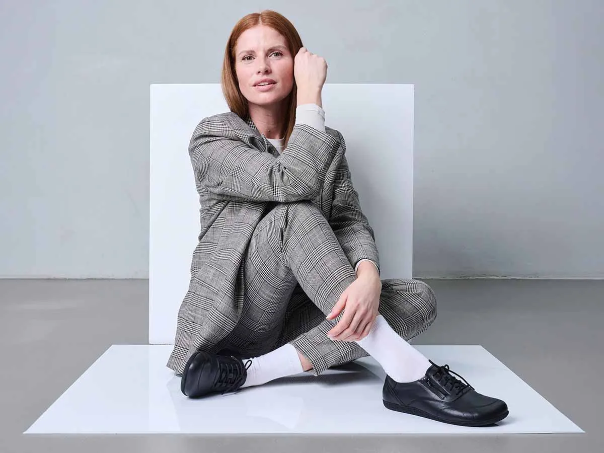 BÄR Pure Clea pantofi dama negri piele lata