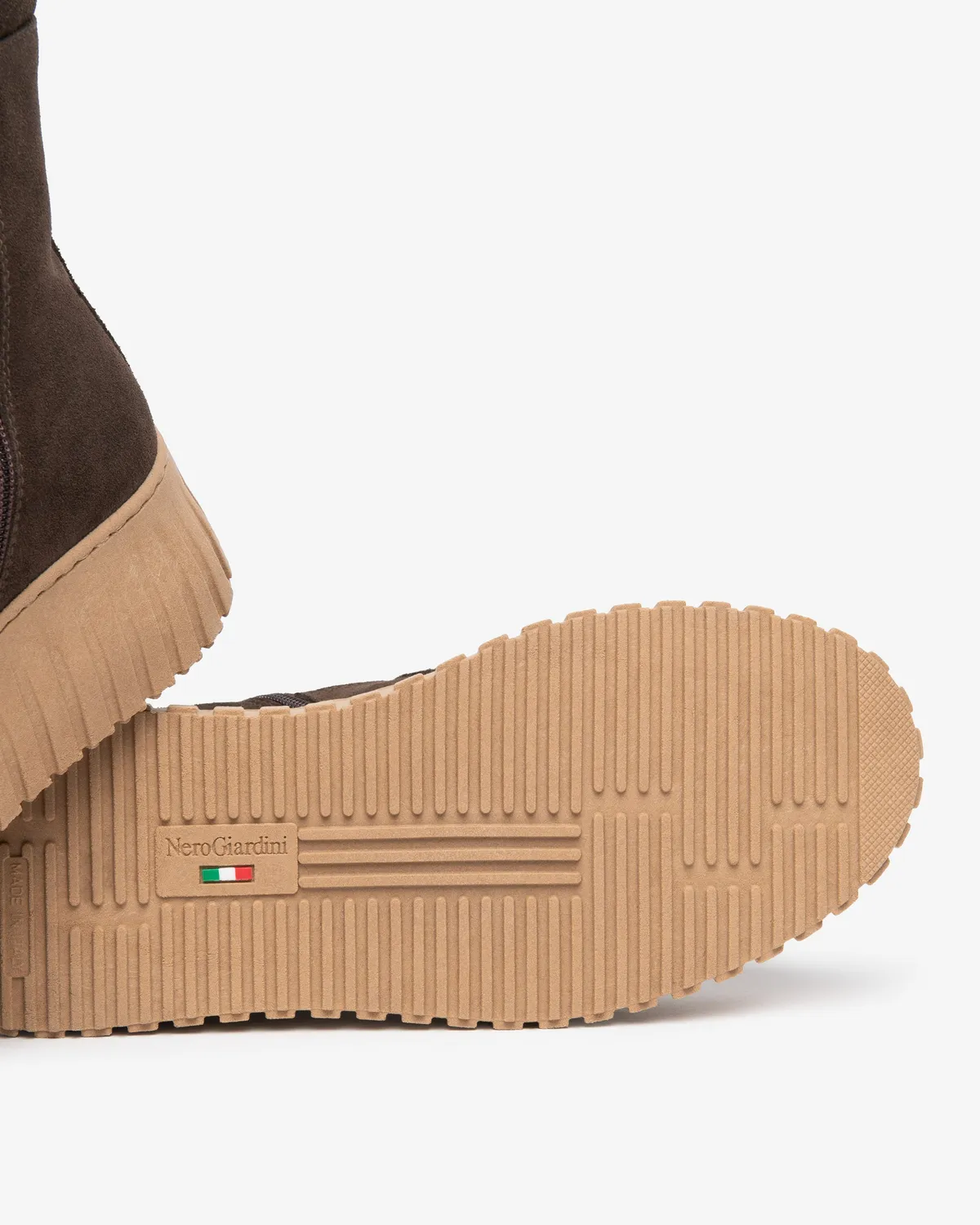 Ghete dama velur NeroGiardini cu siret 35-41