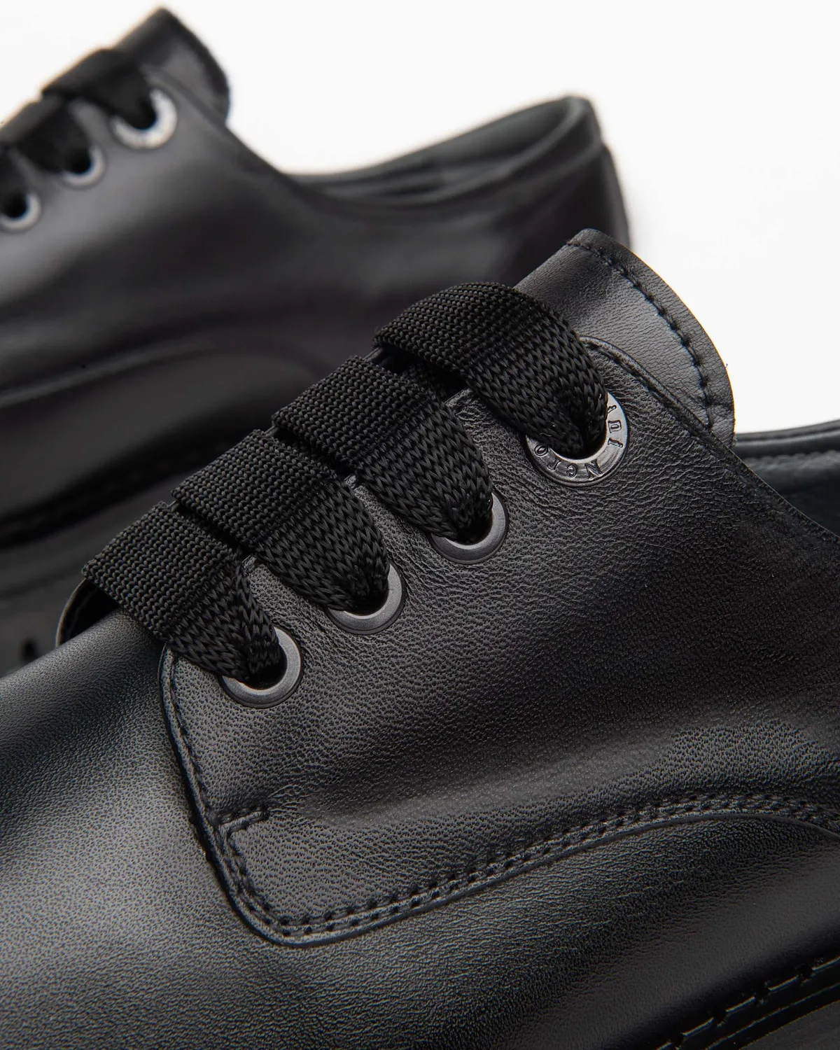 NeroGiardini pantofi piele dama cu siret Oxford