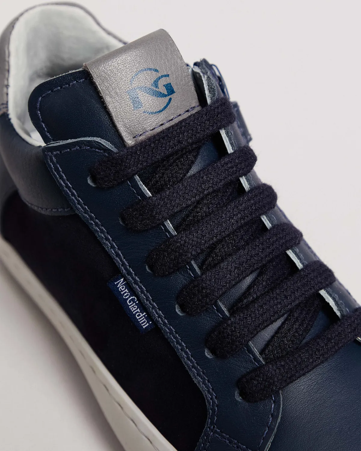 NeroGiardini sneakers baieti piele usoare toamna