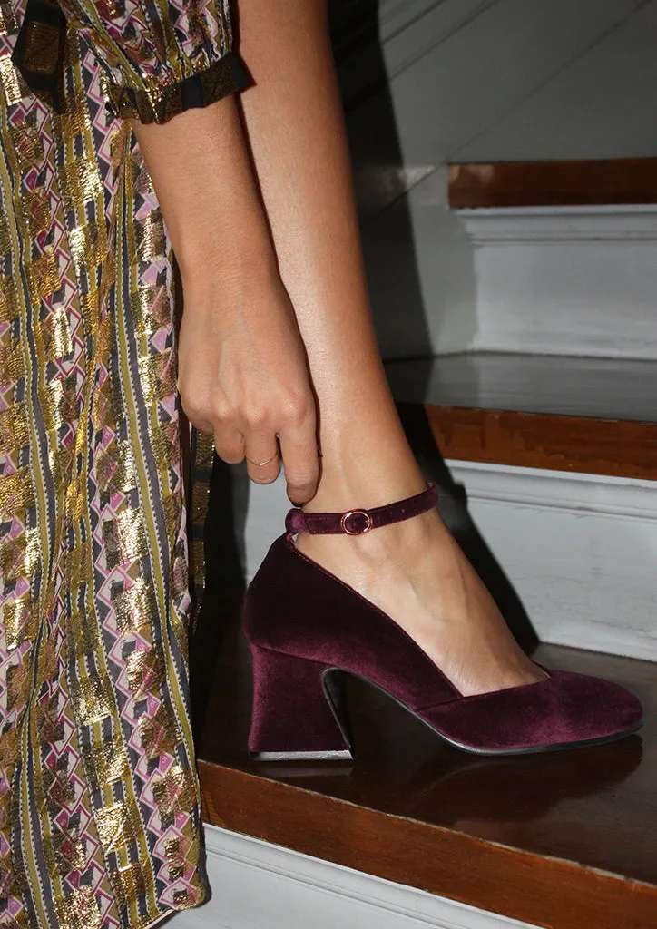 Flagelus The D'Orsey Pumps Garnet pantofi toc 6 cm