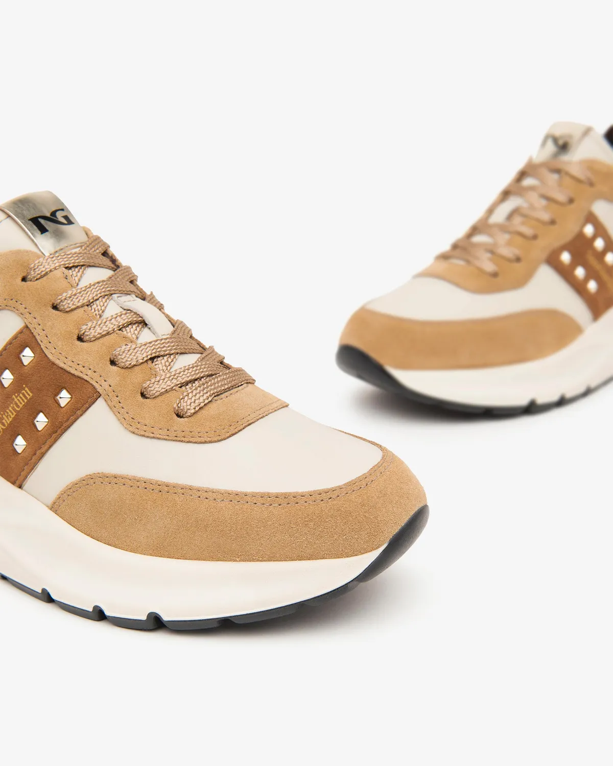 Sneakers dama NeroGiardini din piele intoarsa toamna
