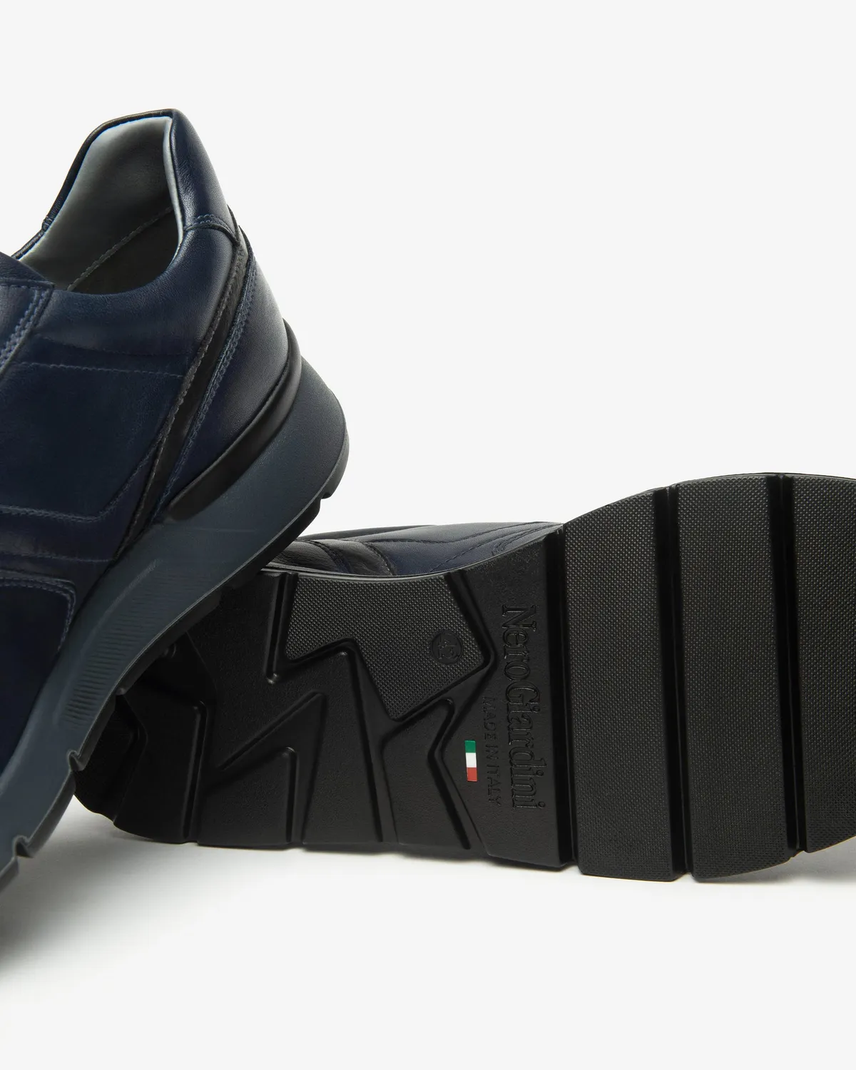 Sneakers NeroGiardini barbati piele cu brant Memory