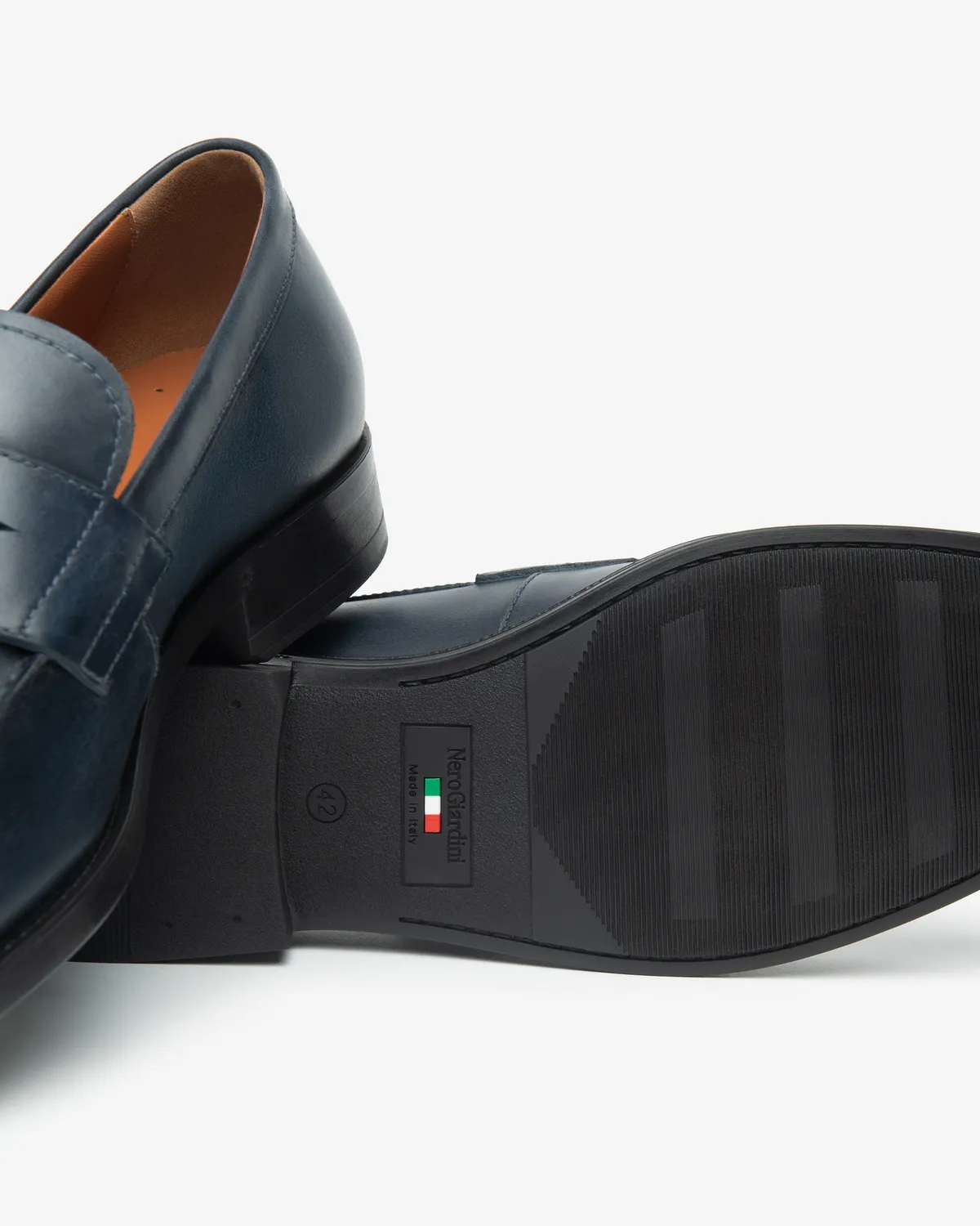 Mocasini piele barbati NeroGiardini penny