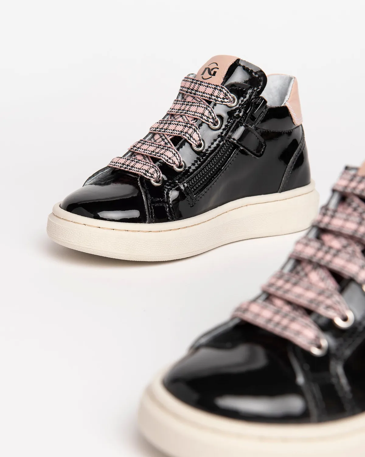 NeroGiardini sneakers fete piele ușori velcro