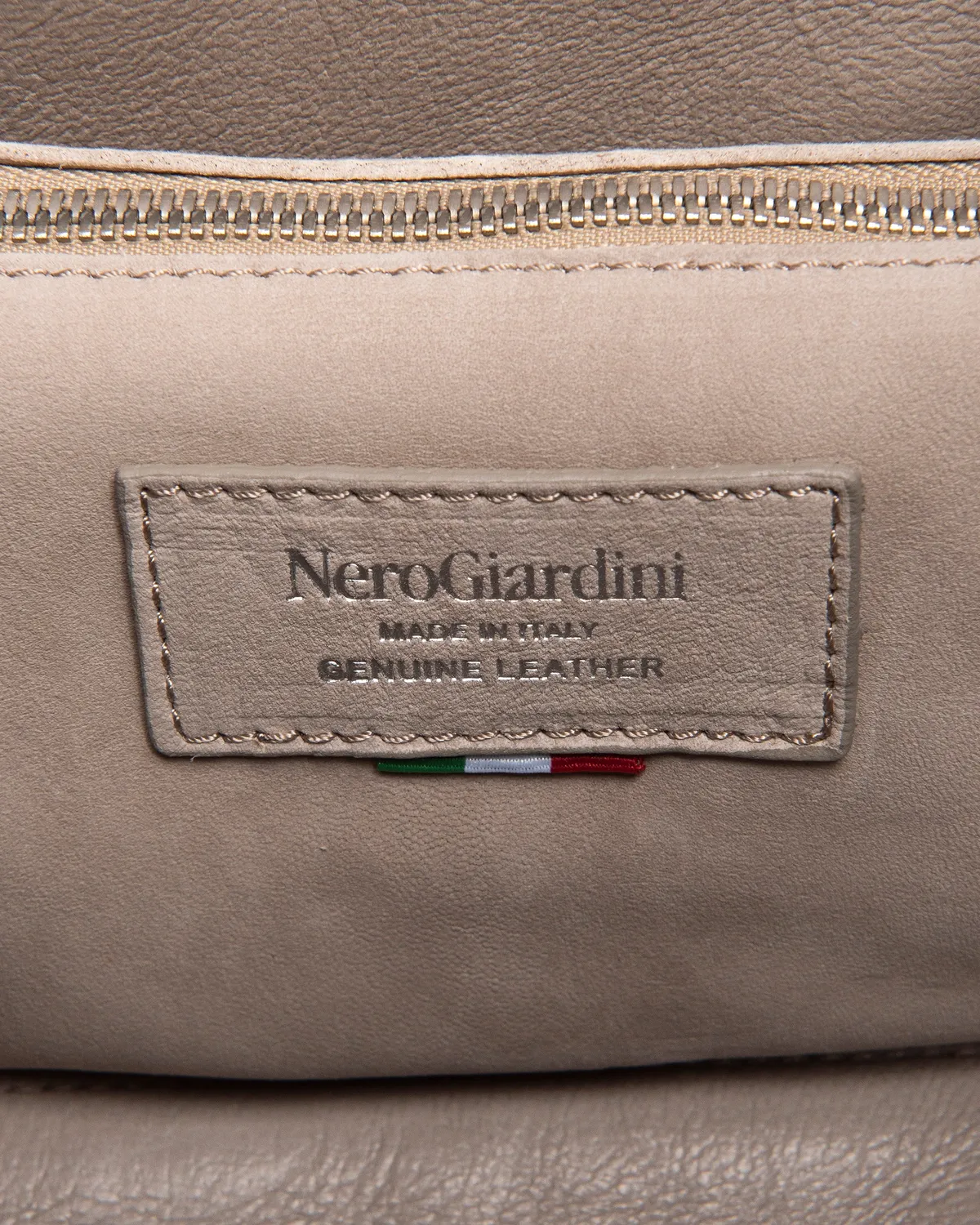 NeroGiardini geanta dama galeata piele bucket marime PZ