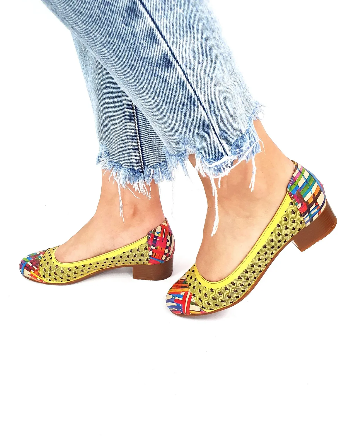 Catinca Shoes T11 GLC pantofi dama perforati piele galben