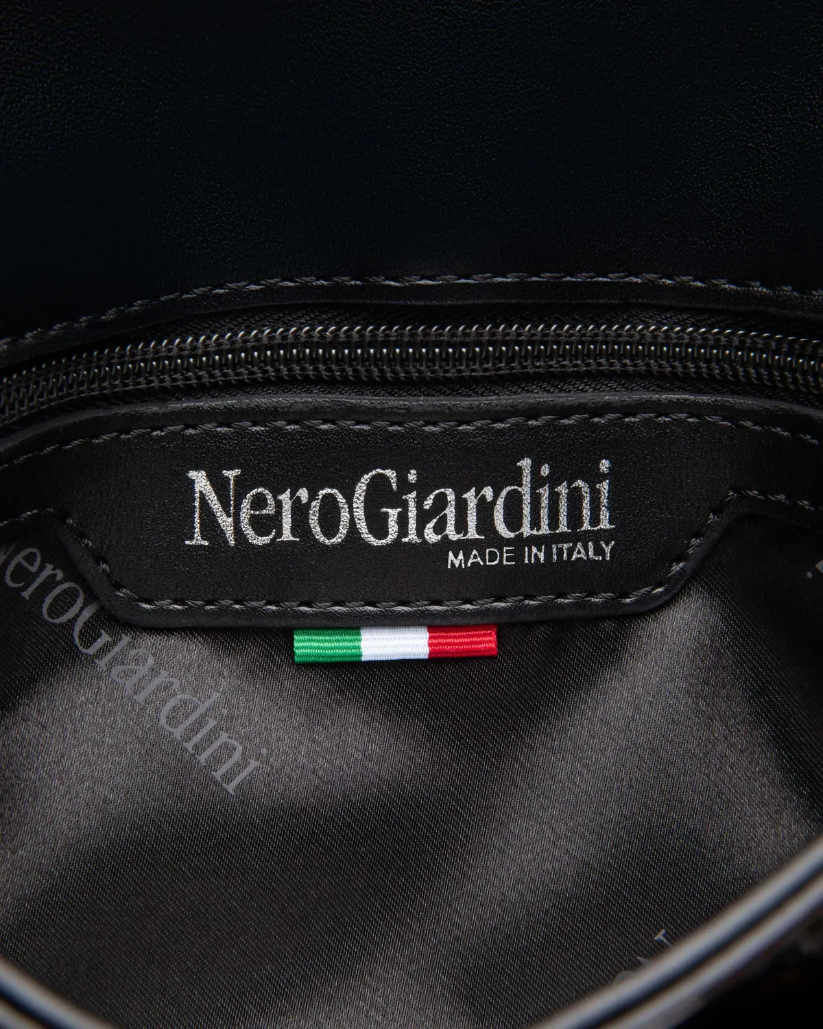 NeroGiardini plic dama material tehnic Premium