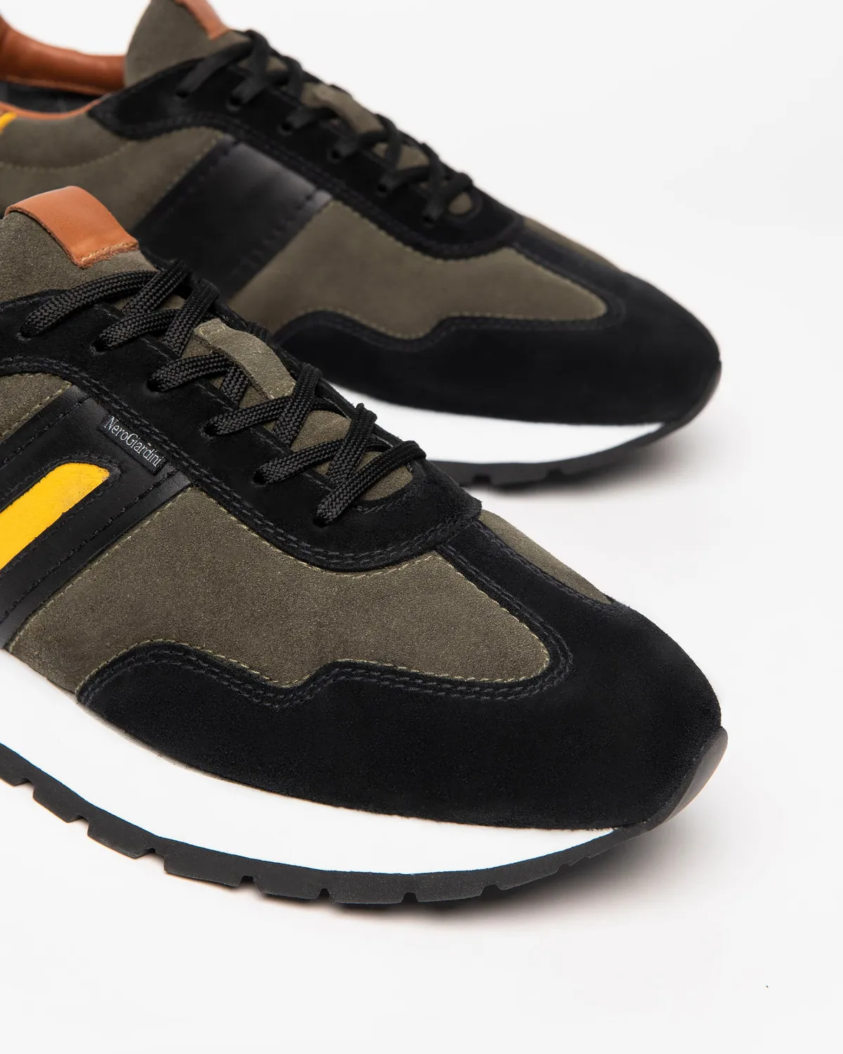 NeroGiardini sneakers barbati piele intoarsa sport