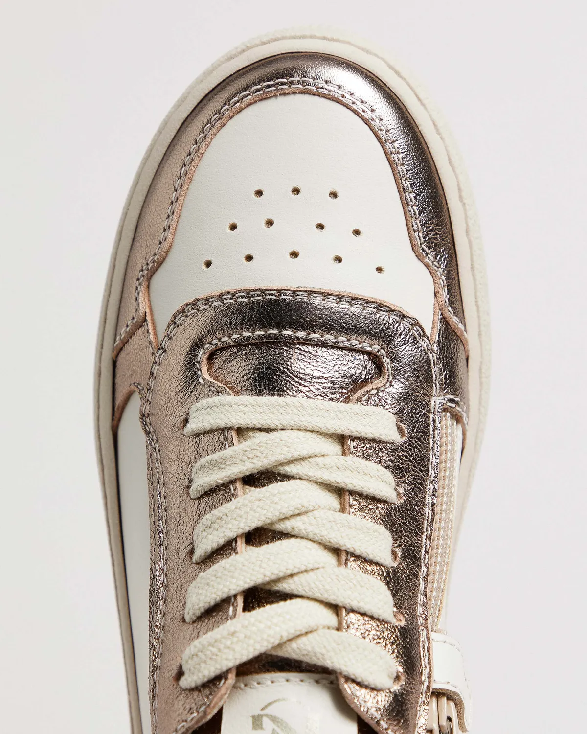NeroGiardini Teens sneakers fete piele respirabili