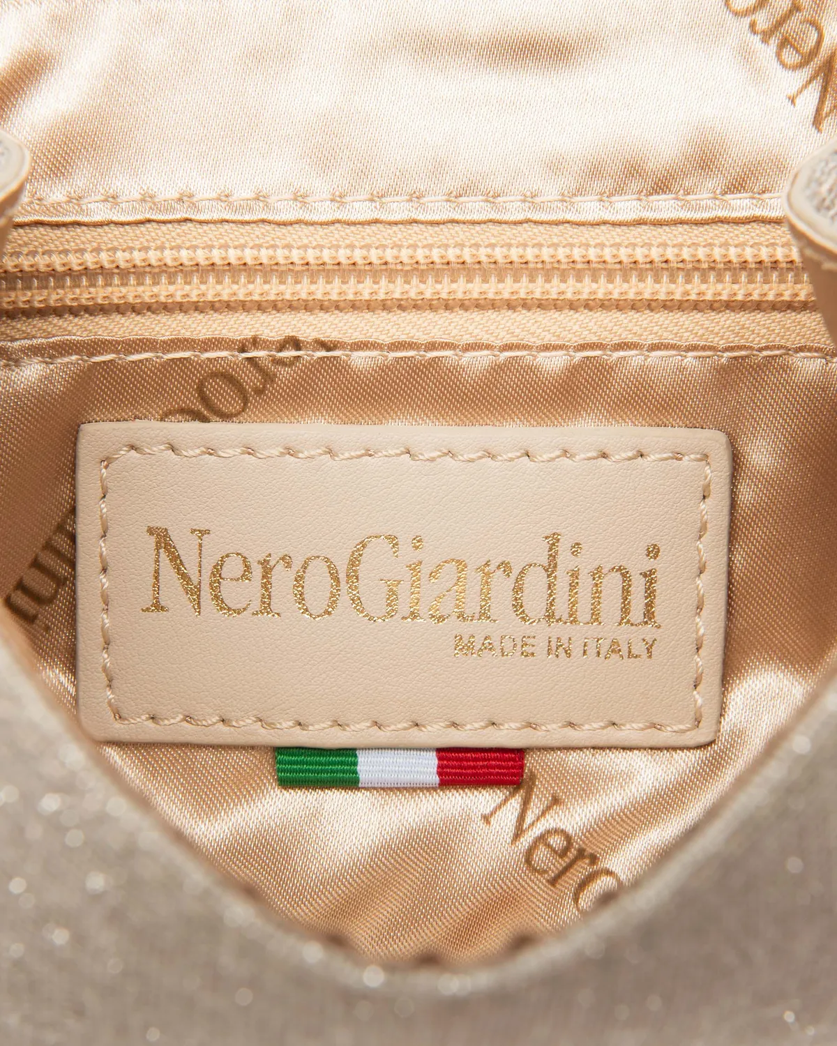 NeroGiardini plic dama material tehnic