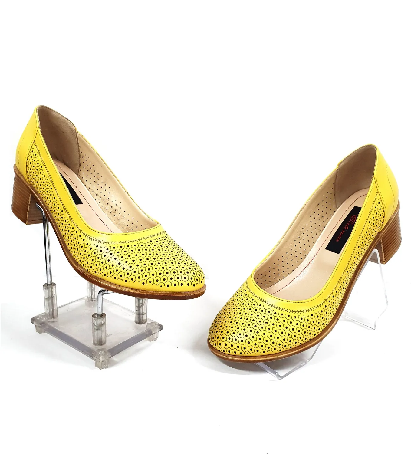 Catinca Shoes T2 G pantofi perforati piele galben