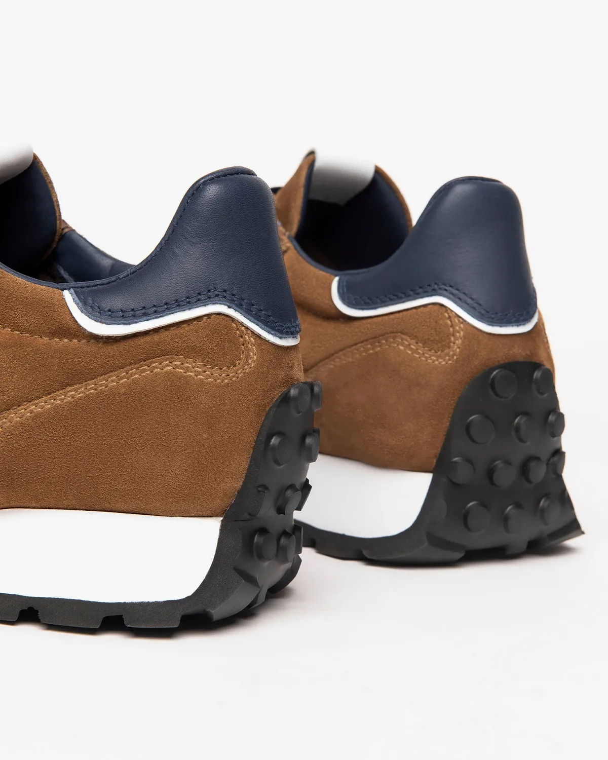NeroGiardini Sneakers bărbați piele întoarsă sport