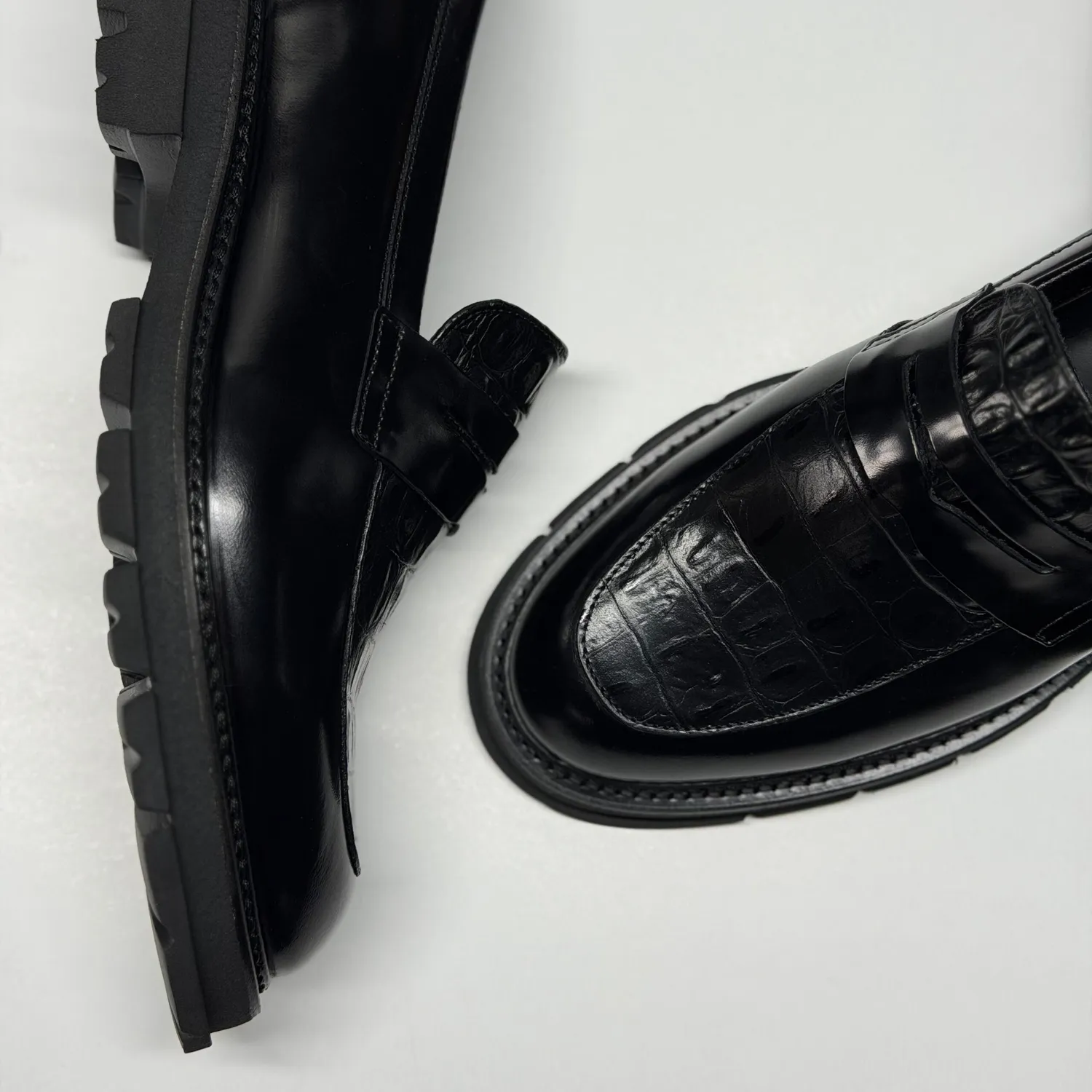 Lucas Shoes Ezra Ukr mocasini piele negru croco