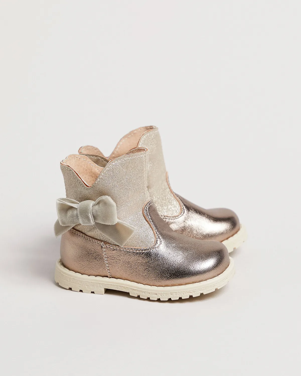NeroGiardini botine fete piele si textil talpa usoara 19-24