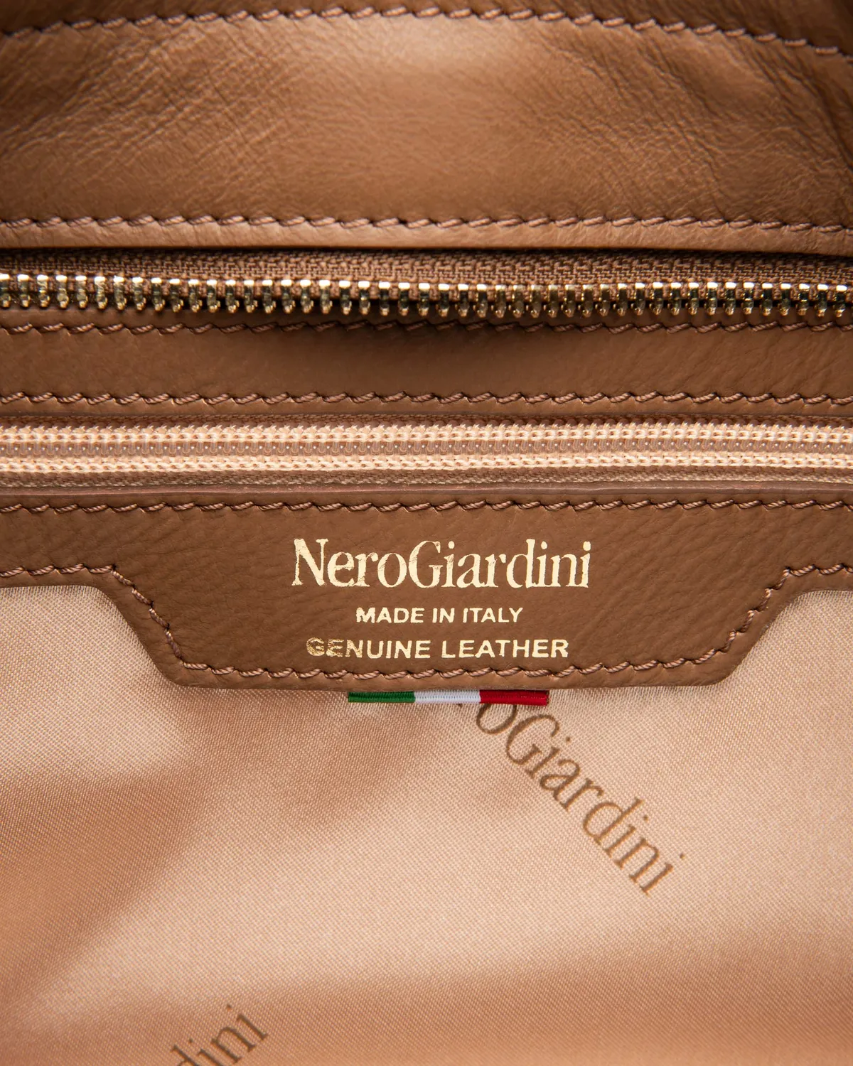 NeroGiardini geanta hobo piele dama eleganta Italia