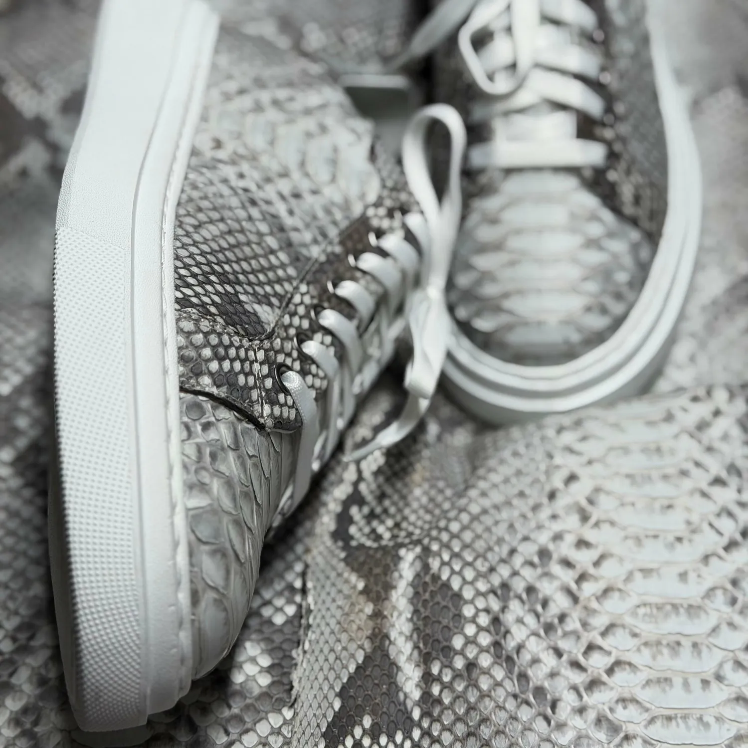 Lucas Shoes 510 Chile Python sneakers albi piele naturală