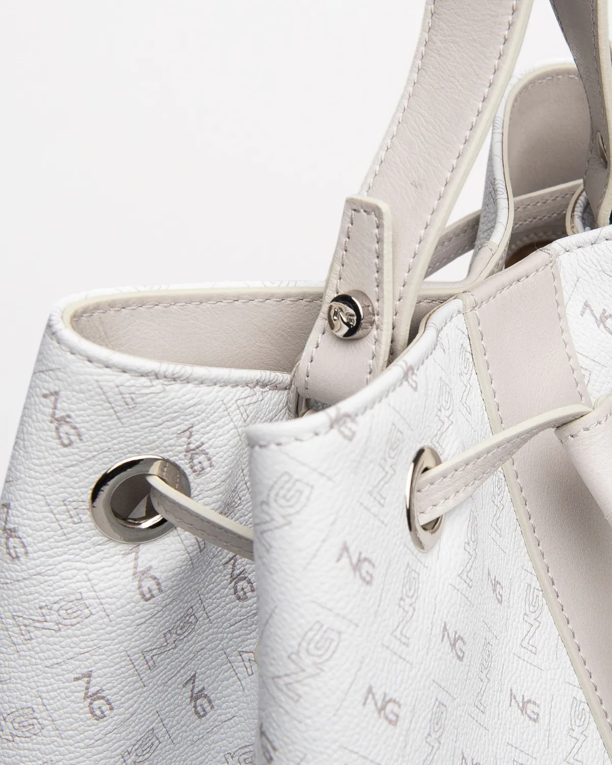 NeroGiardini geanta piele tip sac cu monograma