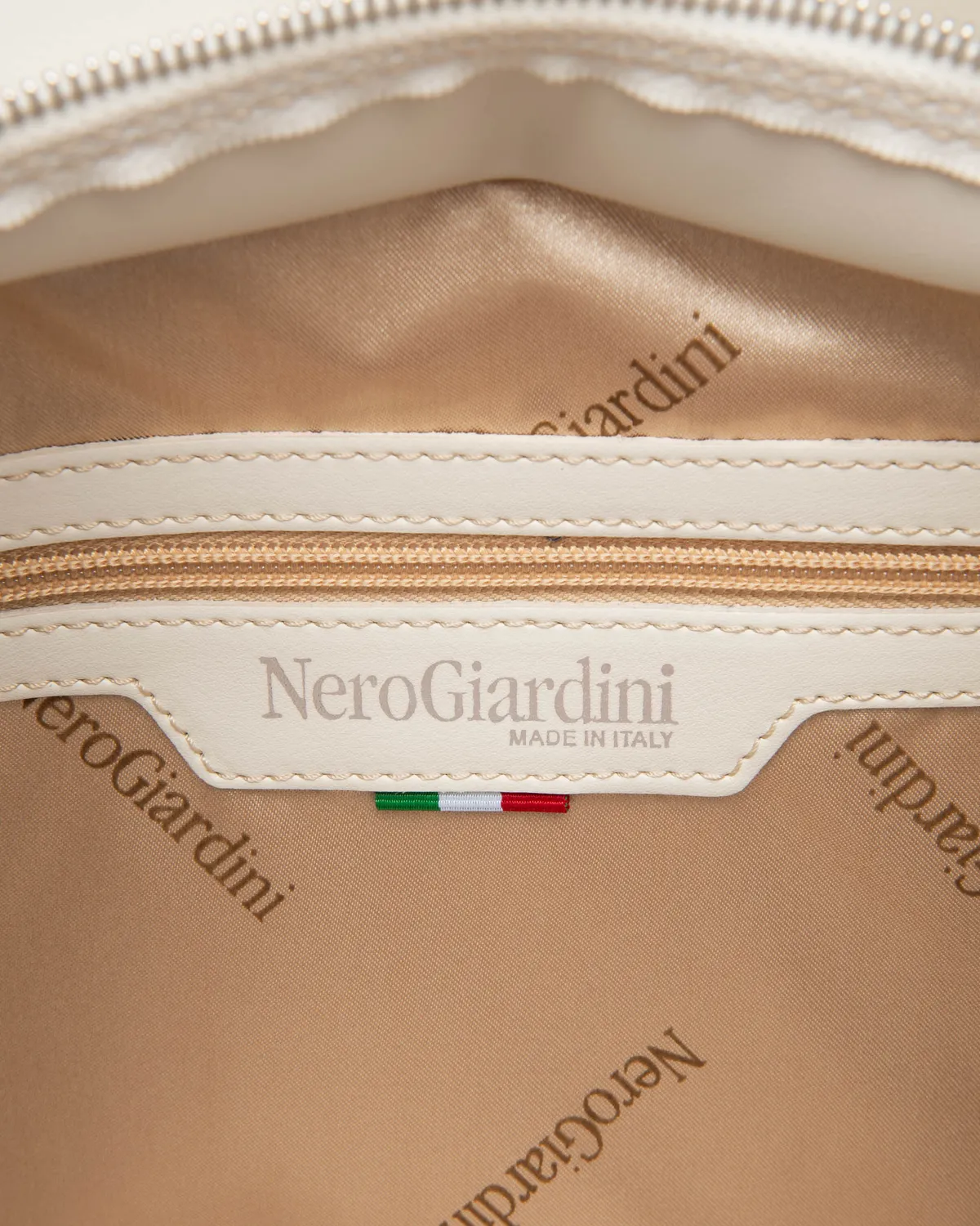 Geantă shopping damă NeroGiardini material tehnic